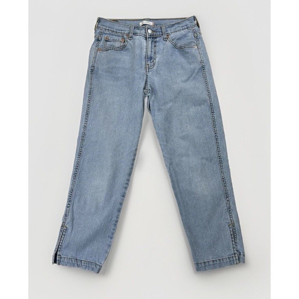 Vintage Levis Classic Caprit Light Wash Jeans Size 8. See notes